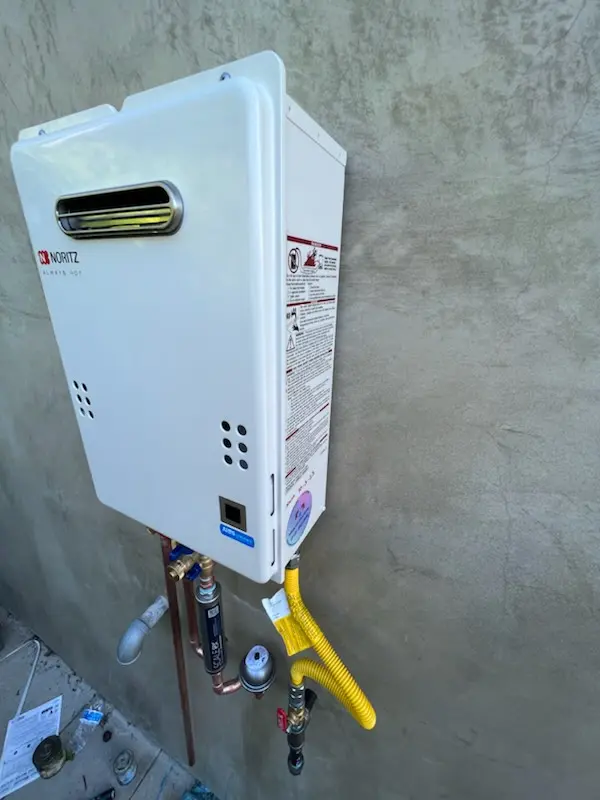 Tankless water heater installation for Edinburg homes